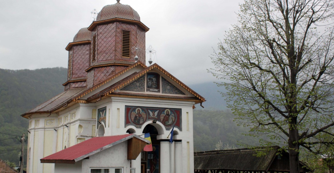 Parohia Călineşti